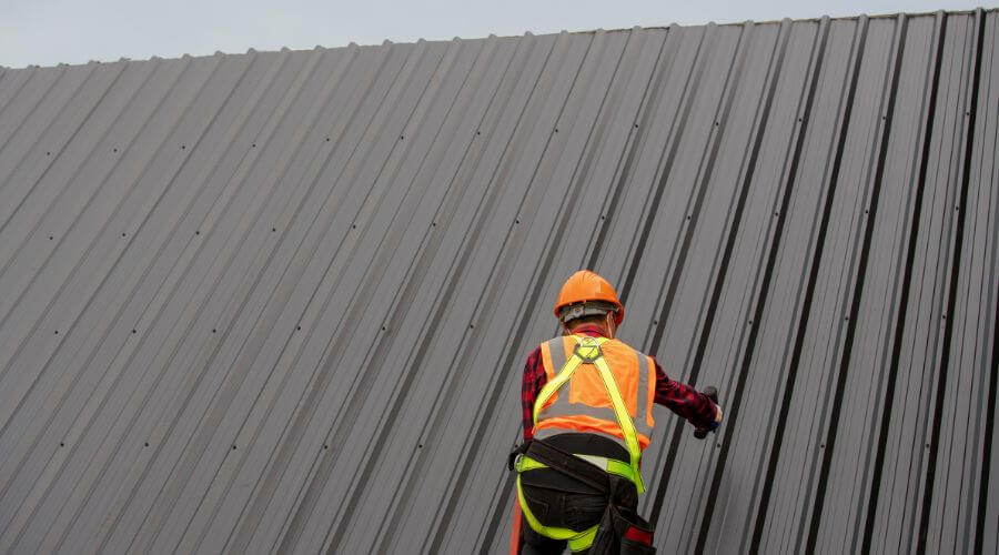 Expert top industrial roofings services in Rock Island, IL